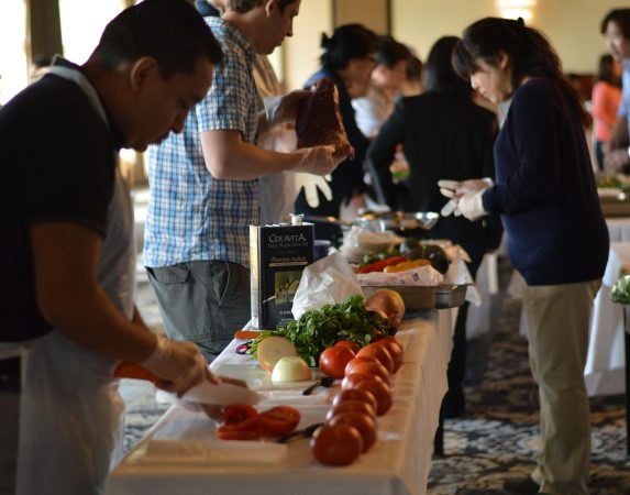 Featuerd image for Culinary Challenge: Team Building Is On The Menu